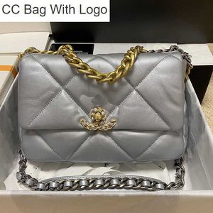 CC Bag 7a Tote Çanta Tasarımcı Zinciri Omuz Torbası Gümüş Crossbody Çanta Kadınlar Klasik CC 19 Flep Canse Lüks Lamskin Deri Zarf Yüksek Kalite Debriyaj Cüzdanı 26cm