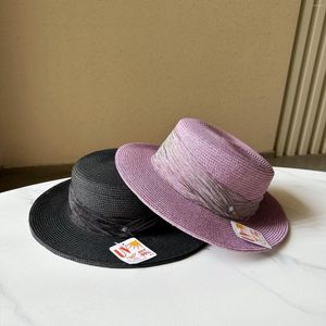 Breda randen hattar hög textur färg strå hatt kvinnors solskade strand semester ins net röd japansk platt topp sol lila
