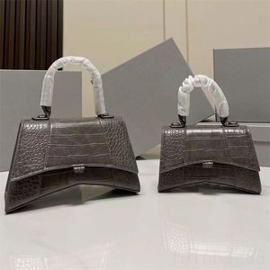 Modische Strandtasche, Sanduhr-Sac, luxuriöses, cooles Leder, kreativ, kleine Größe, geschwungene Form, Damen-Designer-Tasche, Outdoor, Straße, Einkaufen, lässig, Reisetasche, tragbar, C23