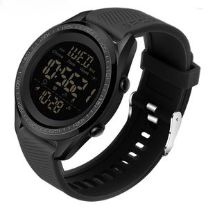 Armbandsur män ledde digital militärklocka man sportklockor utomhus 5bar vattentät manlig klocka relogio masculino 6013