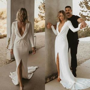 2021 Sexy Deep V Neck Wedding Dresses Mermaid Long Sleeves Front Slit Sweep Train Pleats Beach Country Wedding Gown vestido de nov228G