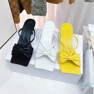 2023 Summer Slippers Ladies Sandals Designer Fashion Square Head Low Heel Leather Thin Strap Black Lazy Office Career Cocktail Dinner Luxury Dress Shoes