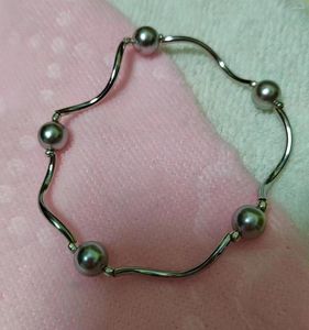 Strand Unique Pearls Gioielleria Singolo tubo d'argento Più braccialetto di perle di conchiglia di colore. Braccialetto elastico Gioielli regalo per donne affascinanti