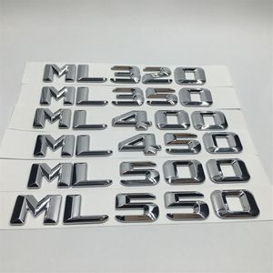 Bilklistermärken Chrome ML320 ML350 ML400 ML450 ML500 ML550 Bakre stam Emblem Badge Letters för Mercedes Benz ML Class241T