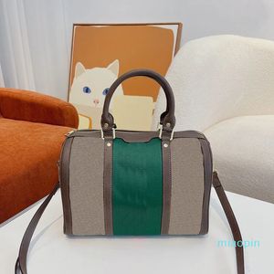 Designer Crossbody Bags Fashion Handbags Classic Shoulder Travel Bag Large Capacity Shopping Totes