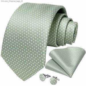 Neckband Fashionabla 8 cm Silk Tie Ljusgrön halsringning Mäns affärsbröllopsfest Formell halsringning Tie Accessoarer Handle Chief Cufflinks Dibangu Z230802