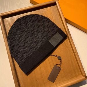Czapki do czapki dla mężczyzn Kobiety jesienne zima ciepłe gęste wełniane haft haft zimny para designerska dzianina czapki mody