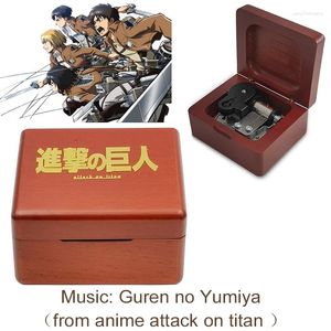 Chaveiros Bronzing Wind Up Attack On Titan Music Guren No Yumiya Box Musical Decoração para casa para o ano Natal Presente de aniversário