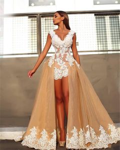 2023 Detachable Train Organza Mini Prom Dresses White Appliques V Neck Formal Party Gowns Princess Evening Dress Plus Size