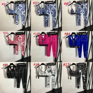 Tasarımcı Kadınların Takipleri Mektuplar Dokuma Yüksek Rise Yoga Kıyafetleri Seksi Yastıklı Kırpılmış Tank Taytlar Büyüleyici Plaj Mayo Spor Topları Pantolon Set