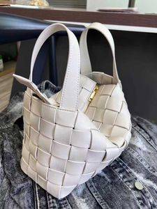 Abottegas Vneta Jodie Mini Teen Intercciato Designer Tote Bowling Bag Woven Bag для женской сумки Crossbody Bag Подличная кожа