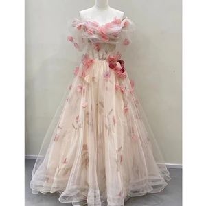 Błyszczące różowe cekiny z koralikami sukienki na bal matrowe 2023 Seksowna sheer szyja Plus Size Sweet Train Formal Evening okazja suknie z koralikami kryształowymi szatami szaty