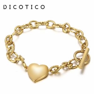 Charm Bracelets Fashion Heart Women Bracelet Gold Silver Color Aço Inoxidável Twisted Link Chain For Wholesale Jewelry Gifts 230802