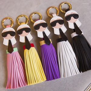 Keychains Pu Leather Tassel Pendant för nyckelkedjepåsar Cool Sun Glass Girl 17cm Fashion Women Car Holder Bag Keychain Jewelry