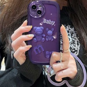 Mobiltelefonfodral 3D M Baby Bear Bow Heart Armband Bow Chain för iPhone 13 Pro 12 11 13 Pro Max X XR XS Max 6 S 7 8 Plus + Soft Phone Case L230731