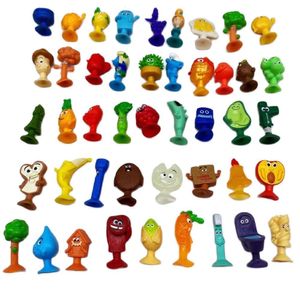 Transformation Toys Robots Vegetabiliska frukter Tecknad djur Stikeez Soft PVC Action Figurer med Sucker Mini Doll Suction Cup Modeller 230801