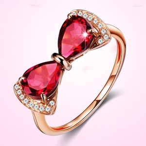 Eheringe Vintage Weiblicher Kristallbowknot Offener Ring Klassische Roségold Farbe Verlobung Zierlicher Roter Zirkon Stein Für Frauen