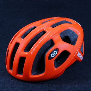 Cykelhjälmar Road Ultralight Helmet Men Women Mtb Bicycle IntergrallyMolded EPS Mountain Bike 5461CM CASCO CAP 230801