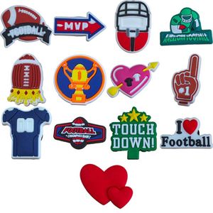 Piezas de zapatos Accesorios I Love Football Pattern Charms para Clog Jibbitz Bubble Slides Sandals Pvc Decoraciones Navidad Regalo de cumpleaños Fiesta