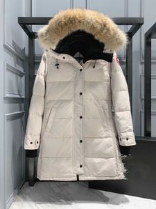 Tasarımcı Kanadalı Kaz Orta Uzun Sürüm Kilpisi Aşağı Kadın Ceket Aşağı Parkas Kış Kalın Sıcak Katlar Womens Rüzgar Yalıtısı Sokak Giyim C4