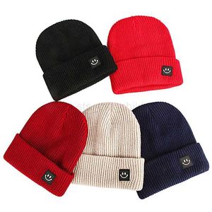 Bonnet / Casquettes de tête de mort Coréen visage souriant laine Bonnets tricotés Skullcap Femmes Casquettes pour hommes Automne Printemps Marque Skullies bonnets Baggy Melon Cap bonnet en tricot Y23