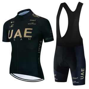 サイクリングジャージーセットサイクリング衣服UAEメンズジャージースーツロードバイクユニフォームビブMTB男性服ジャケットショートパンツマンサイクル春夏230801