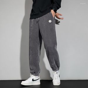 Pantaloni da uomo Casual Velluto a coste Autunno e inverno Tinta unita Pantaloni da allenamento termici semplici con drappeggio naturale