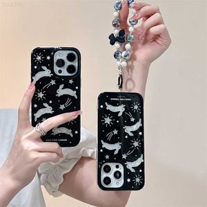 Cell Phone Cases Luxury Shell Pattern Black Rabbit Lanyard Case For iPhone 12 13 14 Pro Max 11 Soft Silicone Shockproof Bumper Bracelets Cover L230731