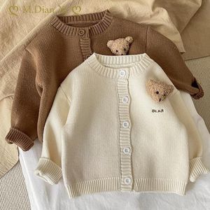 Pullover Winter Autumn Baby Clothes Långärmning Knit Cardigan Boys and Girls Solid Color Versatile Sweater Jacket 230817