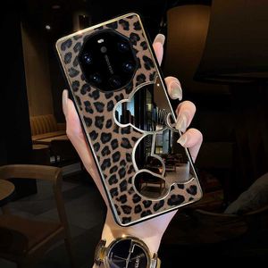 Mobiltelefonfodral Fashion Desgin Luxury Leopard Leather Mirror Silicon Shock Proof Telefonfodral för Samsung S23 22 21fe 20+ Ultra Protective Cover L230731