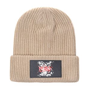 Designer Beanie Herbst Schwarz Rot Winter Männer Frauen Gestrickte Hut Solide Skuilles Beanies Papa Kappe Dicke Warme Ski Beanies Caps mädchen