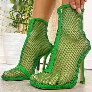 Sandaler 2023 Ny design Green Black Square Toe Mesh Stretch Fabric Sock Boots Fashion Sexy High Heels Shoes 220232