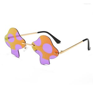 Солнцезащитные очки 2023 грибы без оправы личностная модная вечеринка для женщин и мужчин