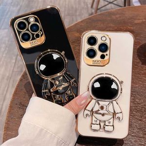 Cell Phone Cases Luxury Shockproof Astronaut Stand Phone Case For iPhone 11 12 13 Mini 14 Pro Max XR XS Plated Bumper On 7 8 Plus SE Holder Cover L230731