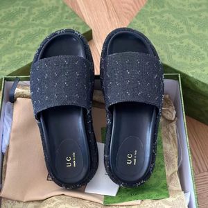 Top Quality Luxury Designer Plataforma Sapatos Chinelo Sandale Sapatos Casuais Mens Sandália Mule Sliders Lona Ao Ar Livre Viagem Mulheres Slide Tamanho 35-46 Com Caixa Verão Praia