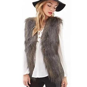 Women's Vest 2023ss Super quality amazing winter women's faux fur vest sleeveless coat Hot selling Outerwear Fashion trend jacket Waistcoat size 6