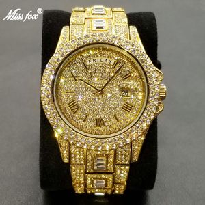 Orologi da polso Full Iced Out Watch For Men Luxury Gold Hip Hop Diamond Quartz Mens Orologi Waterproof Day Date Clock Prodotto di vendita 230802