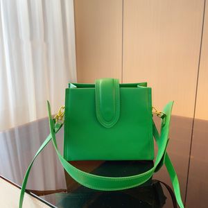 Borse a tracolla da donna di lusso Borse a catena Hasp Designer Tote Letter Borsa a tracolla a tracolla larga Borse a frizione di grande capacità 10 colori