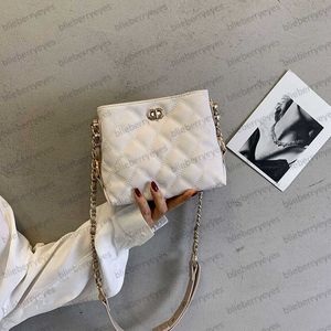 Kvinnors väska diamantgitter väska crossbody väska handväska damer axelväska casual väska modekedja väska toppkvalitet liten fyrkantig väska lås fånge blieberryyes