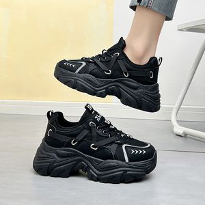 Designer casual branco preto menina mulher tripla moda sapatos femininos formadores planos atacado varejo plataforma ao ar livre tênis esportivos