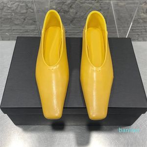مسطحة من راقصة الباليه ذات الصنادل مصممة صندل نساء متوازيات أحذية مكتب الأحذية