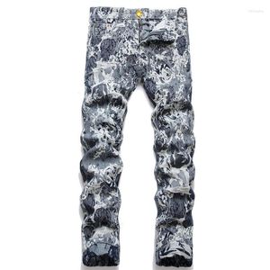 Jeans masculino outono e inverno bordado com estampa de leopardo high-end estilo italiano macio casual algodão elástico pés listras