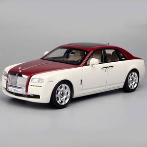 Diecast Modelo KYOSHO Carro original de fábrica Guster 1 18 Alloy Simulation Luxury 230802