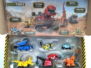 Diecast -modell med originalbox Dinotrux Dinosaur Truck avtagbar leksakbil Mini Modeller Barnens gåvor 230802