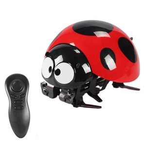 Electric RC Animals Big Tricky Creativity Toy RC Ladybug Robot Simulated Intelligent Home Outdoor Joaninha Funny Remote Control 230801