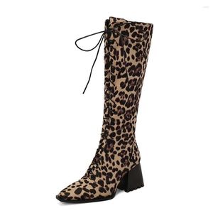 Stivali Botas De Mujer 2023 Sexy Fashion Leopard Zipper Tacchi alti Donna Knee Knight Scarpe da donna Plus Big Size 47 48 8004