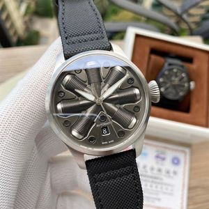 Super zegarki 048 Montre de lukse Japan Imported Ruch Imitation Titanium Watchcase Luminous Wskazanie Automatyczne zegarki 261B