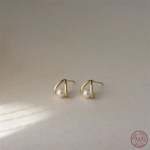 スタッドシンプルな気質Ins Pearl Geometric earrings for Women 925 Sterling Silver 14K Gold Metated Jewelry Gift 230801