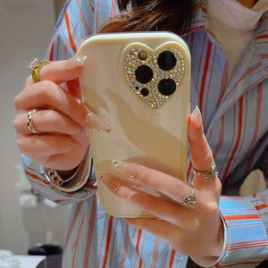 Obudowy telefonu komórkowego Luksusowa miłość soczewki serce Diamond Bling Glitter skórzana miękka obudowa na iPhone 13 Pro Max 12 11 XS XR 7 8 Plus SE 20 Cover L230731