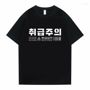 Men's T Shirts Funny Fragile Sign In Korean Kpop Graphics Shirt Male Fashion Y2k Style Tees Streetwear Men Women Casual Cotton Tshirt